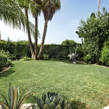 Villa Millennium Luxury Relaxing Location